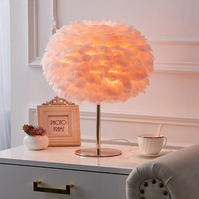 Luxury Nordic Style Hand-woven Feather Table Lamp Warm Romantic Living Room Bedroom Bedside - ktvhomes