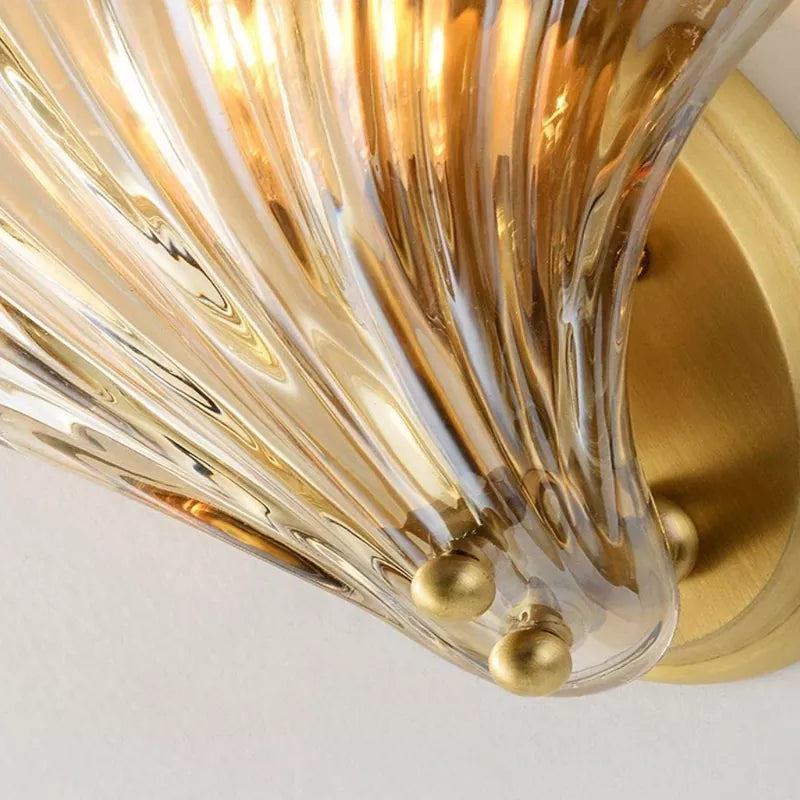 Shell Wall Light