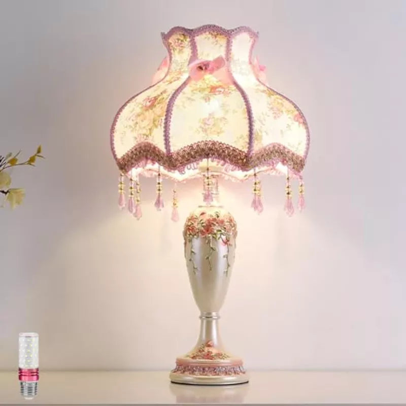 Antique Flower Decorative Table Lamp with Fabric Lampshade