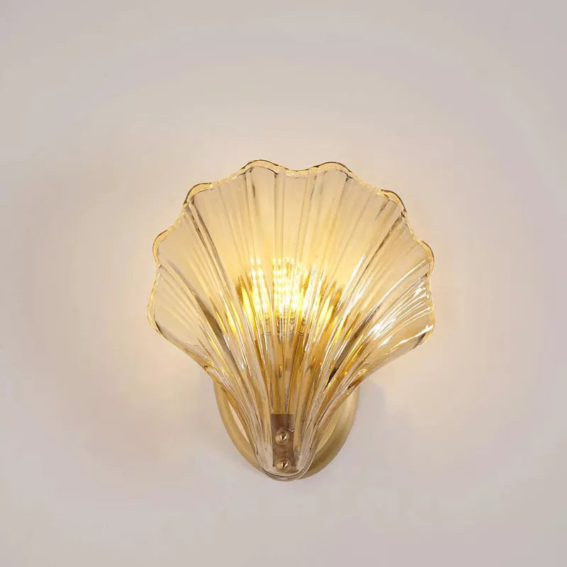 Shell Wall Light