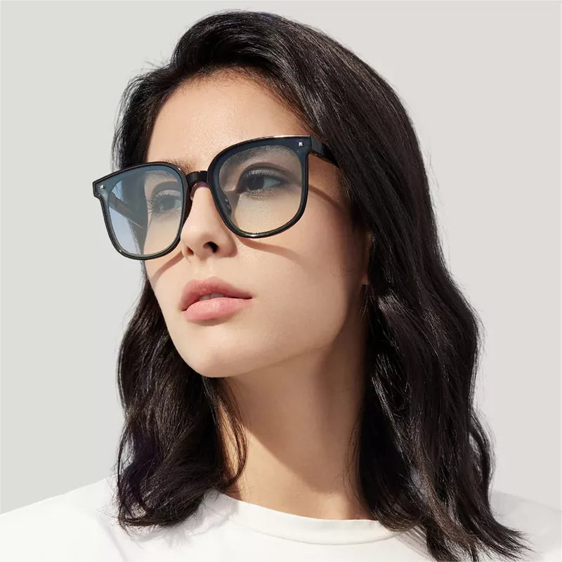 Wild - Folded Sunglasses